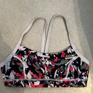 Flower Lululemon sports bra